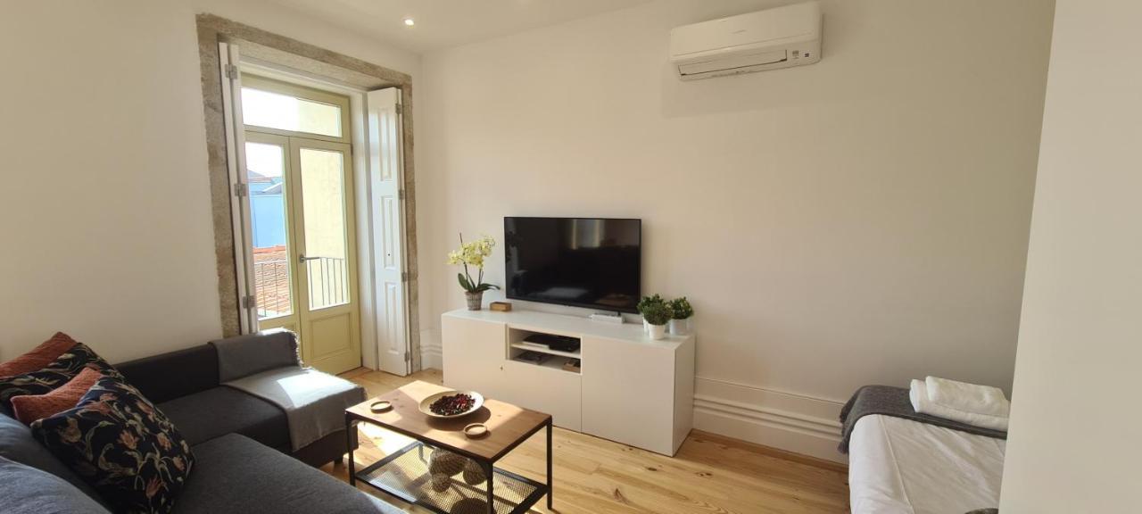 Merc Porto Estudio 245 Экстерьер фото
